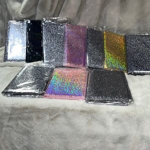 2 for 19 Server organizers with 7 pockets and compartments